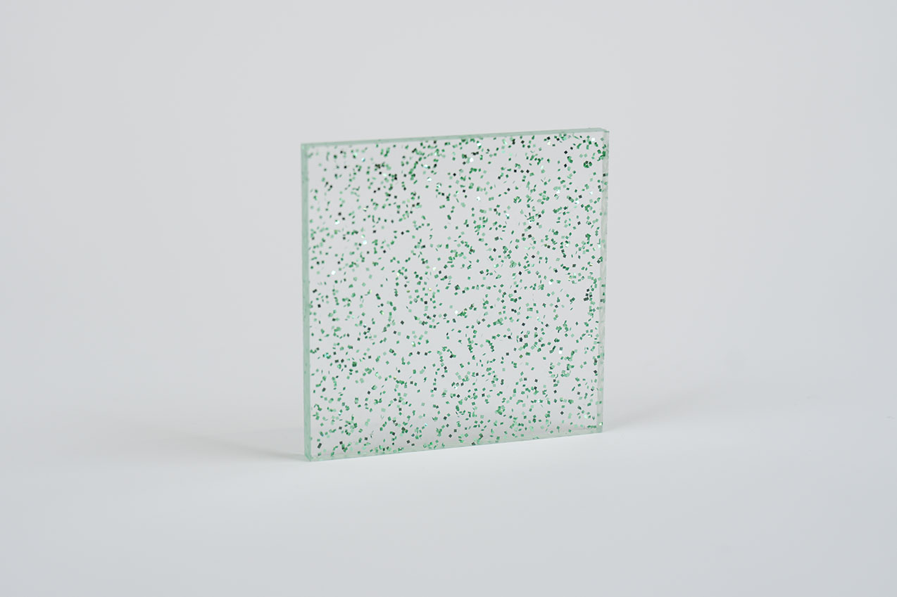 アクリル板キャスト