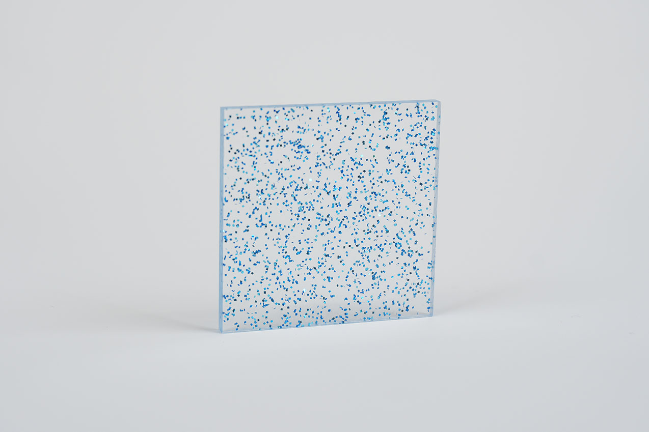 アクリル板キャスト