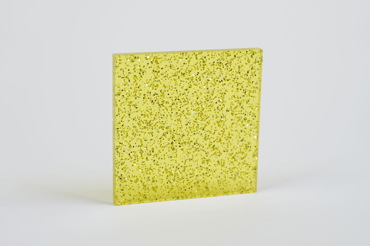 アクリル板キャスト