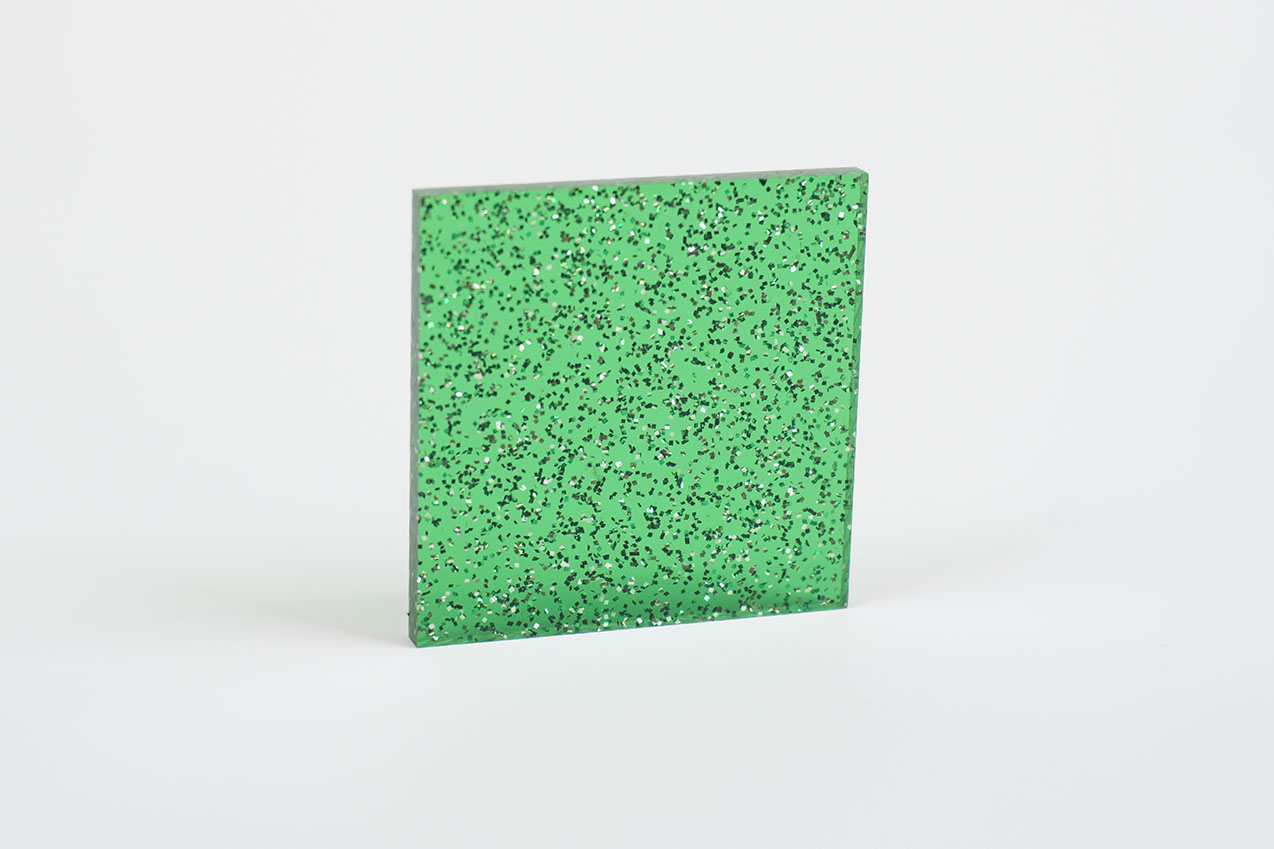 アクリル板キャスト