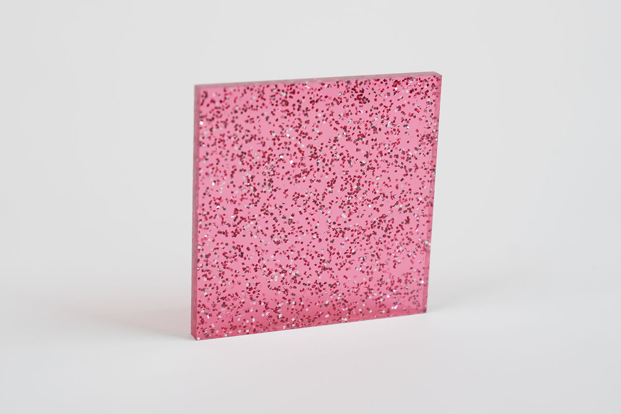 アクリル板キャスト